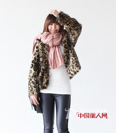 超长围巾搭配 冬季保暖又时尚