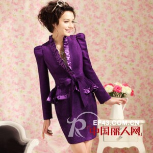 紫色长袖裙装搭配 演绎女人的极致妩媚
