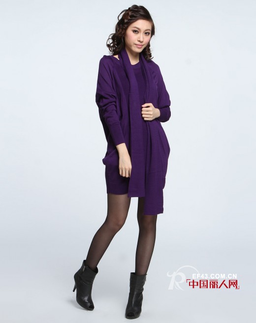 紫色长袖裙装搭配 演绎女人的极致妩媚