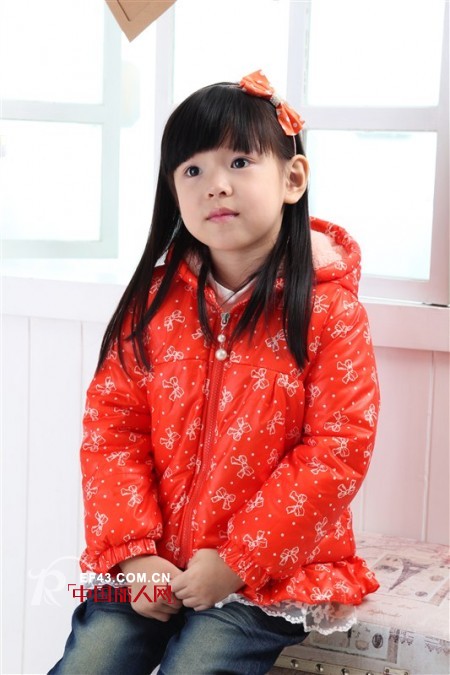 哪个品牌童装比较受欢迎 冬季棉服怎么搭配
