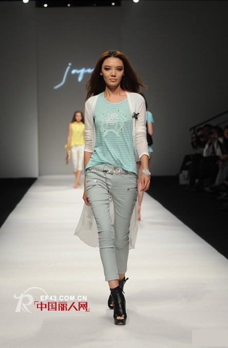 新時尚個性休閑女裝品牌JAFEW 2013年春夏新品即將上市