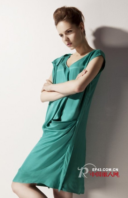 哥蓝丝品牌女装2013明亮色彩打造最炫新品季