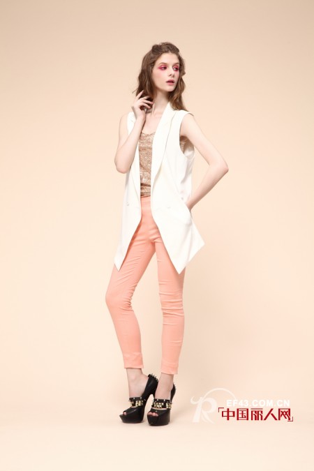 简约才是王道  时尚年代2013夏季新品上市