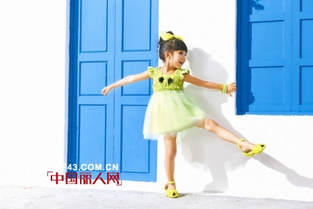 卡琪屋日韩风格童装  还孩子们一个纯真、可爱童年