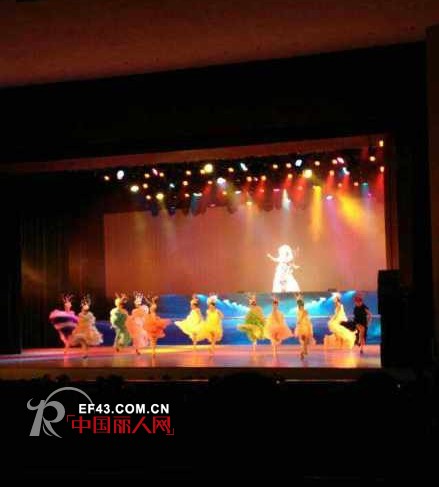BBLLUUEE大型时装音乐剧《黑暗中的舞者》深圳大剧院华丽上演