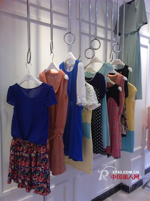 容悦女装成功签约广西北海店、四川彭州店