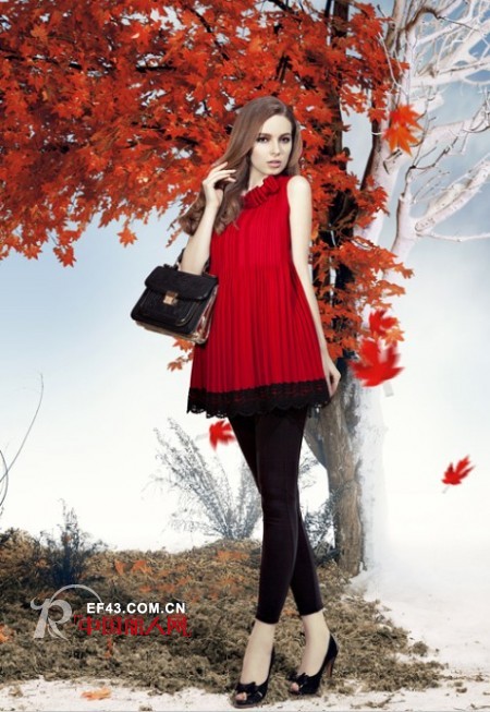秋季红色连衣裙搭配出最惊艳LOOK
