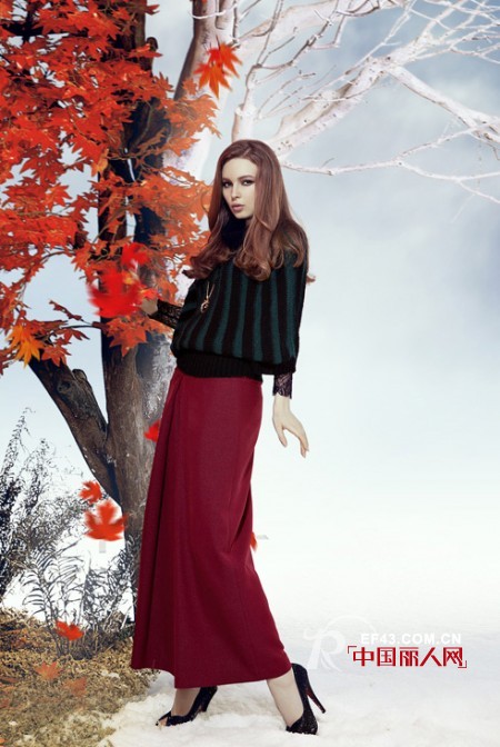 秋季半身裙怎么搭配  优雅简洁穿出高挑身材