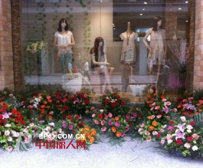 尚州女装2013橱窗展示一店一故事