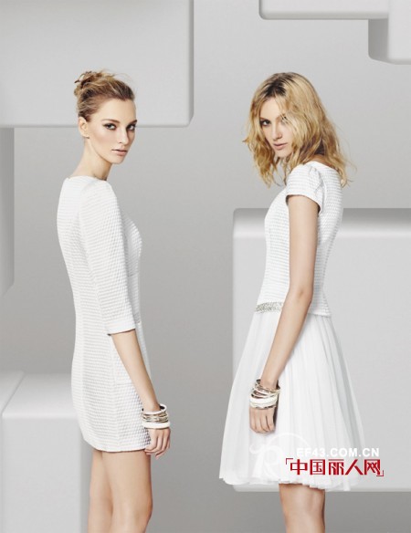 新款白色系列女装 纯净清新色找回初恋感
