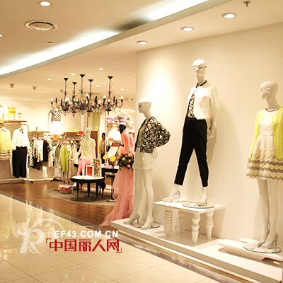 上海、北京、海外等多家Lily女裝店鋪開業