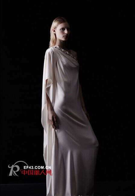 法国历史最悠久的高级时装品牌Lanvin推出2014婚纱系列