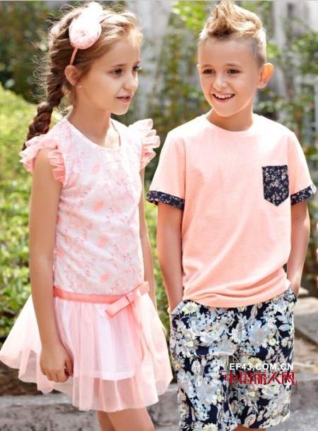 公主和王子的服装搭配　夏季最流行款式搭配