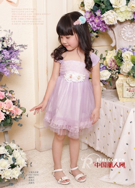 浅紫色连衣裙搭配 小公主连衣裙搭配