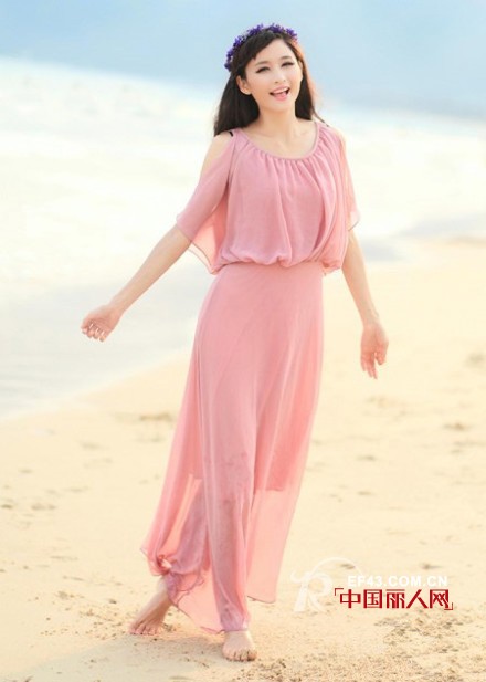 甜美沙灘裙海邊的魅力 什么樣的沙灘裙好看