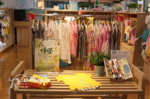 热烈祝贺欣薇尔童装强势入驻广州新光百货 新店正式开业欢迎选购！