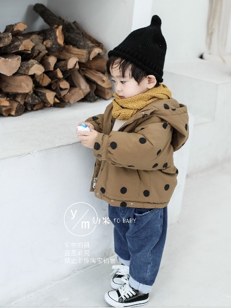 萌感的秋冬童裝造型怎么搭配 幼米為你提供穿搭參考