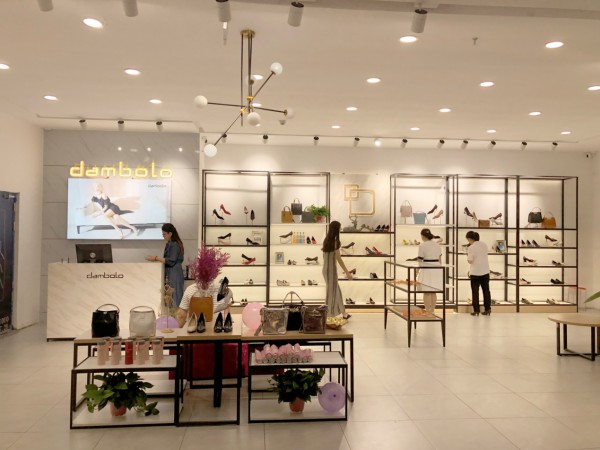 丹比奴鞋包店是怎样从行业中脱颖而出的