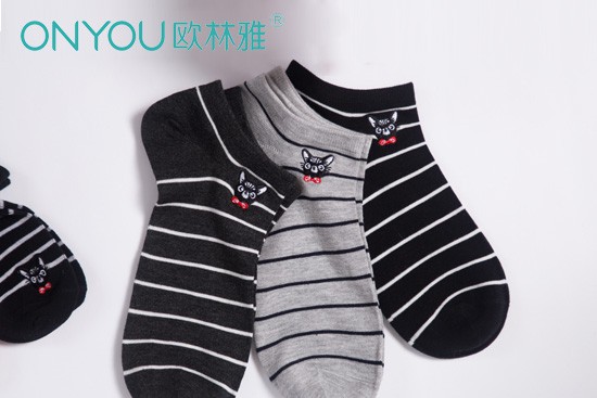 歐林雅竹纖維襪子和棉襪子哪個好呢 竹纖維襪子這些優點你可能都不知道