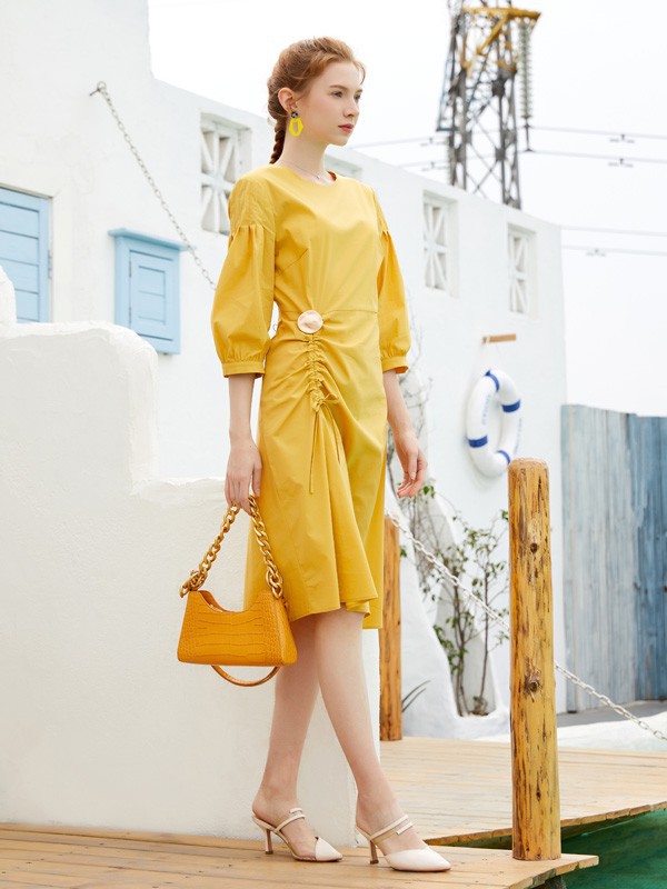 NAERSI品牌女装2022年春夏新款黄色连衣裙