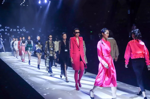 云上的时装周,直播间的上新 2020广东时装周特别版引领行业数字化转型