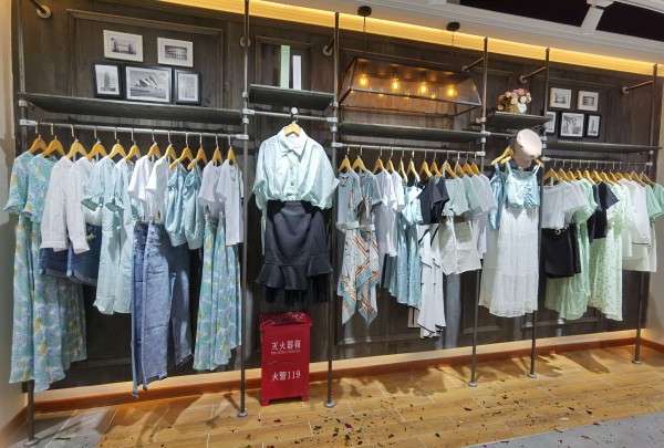 祝贺城市衣柜在陕西渭南吾悦广场店成功开业！预祝开业大吉！