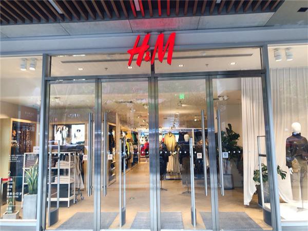 H&M第二季度销售大跌50% 快时尚们要怎么逆袭？