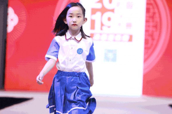 中国各路原创校服“神仙打架”,2020中国校服设计大赛太太太可了！