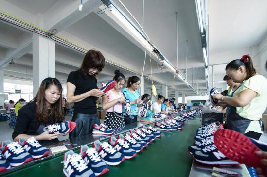 石城县打造现代品牌鞋服发展新高地