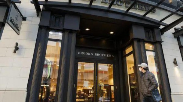 7月8日(美东时间) 美国男装品牌布鲁克斯兄弟(Brooks Brothers)申请破产