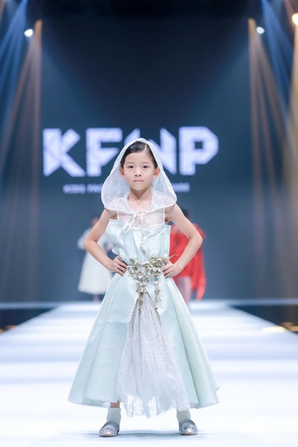 知名童装设计师齐聚杭城 闪耀“2020中国国际儿童时尚周”梦想光芒！