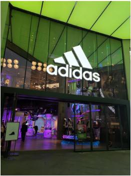从D&G中国市场回升到新疆运动员代言adidas  辱华品牌是否能够“卷土重来”？
