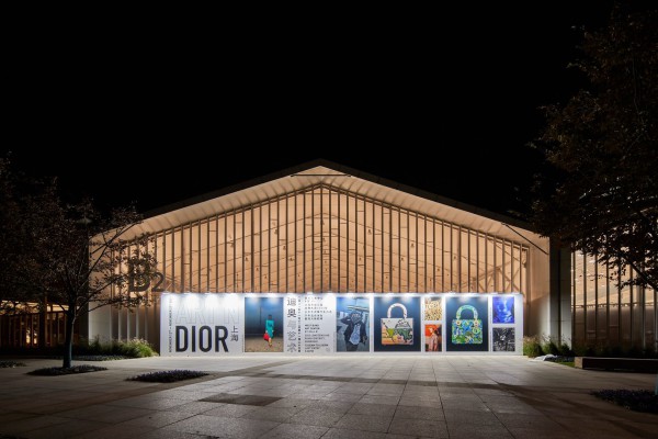 《迪奥与艺术》展览将于11与登录上海