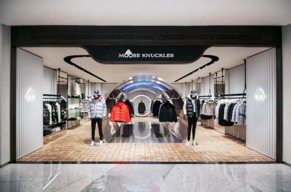 奢侈潮流品牌Moose Knuckles背景SKP精品店正式开幕