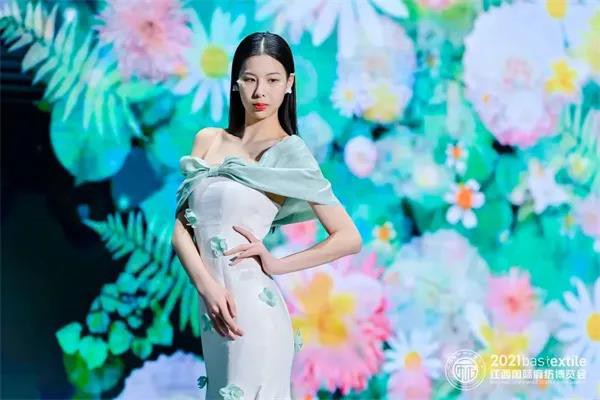 2021中国麻纺时尚周：沉浮千年的美丽-麻 X 恩达FENYI SHOW 202