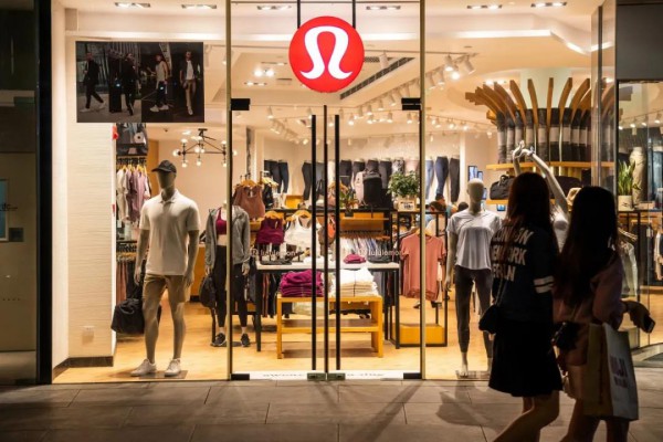 lululemon被指涉嫌暴力获取鸟类羽毛