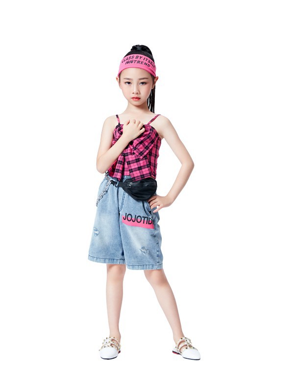 夏天给孩子穿什么更潮酷 JOJO带你感受时尚生活