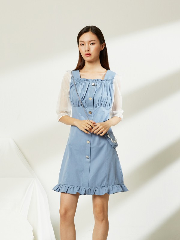 洛可可品牌女装2022春夏季节新款蓝色背带连衣裙