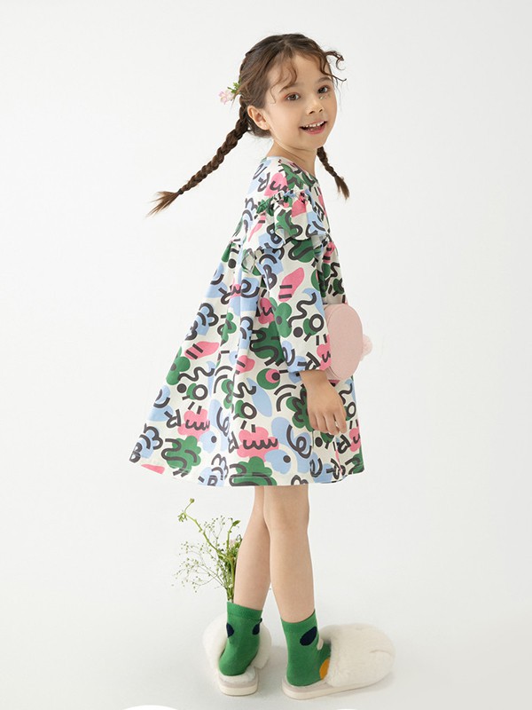 极具个性的小女孩连衣裙 适合夏天穿的连衣裙
