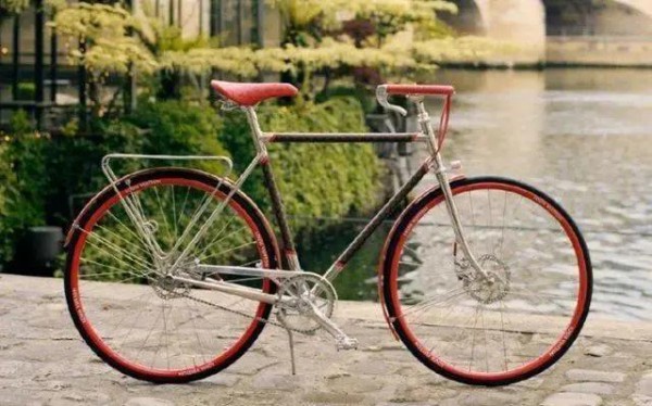 LV最低售价20万的Bike自行车
