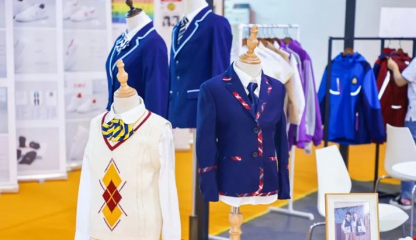 重要通知丨第四届中国（石狮）校园服饰国际博览会将延期举办！