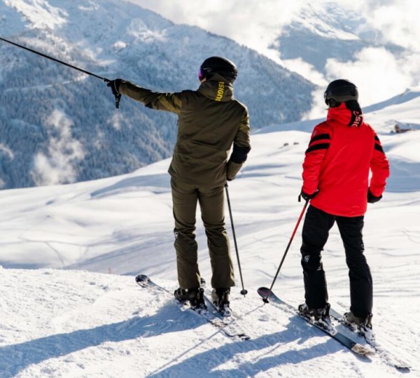 滑雪运动品牌卢西诺发布全新2022秋冬雪服系列