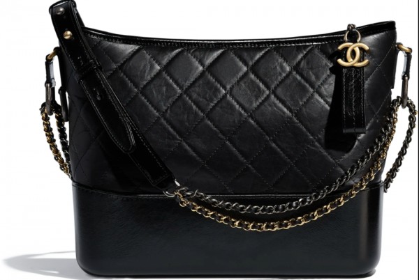 Chanel官网撤掉Chanel Gabrielle系列手袋 该款手袋有9种背法