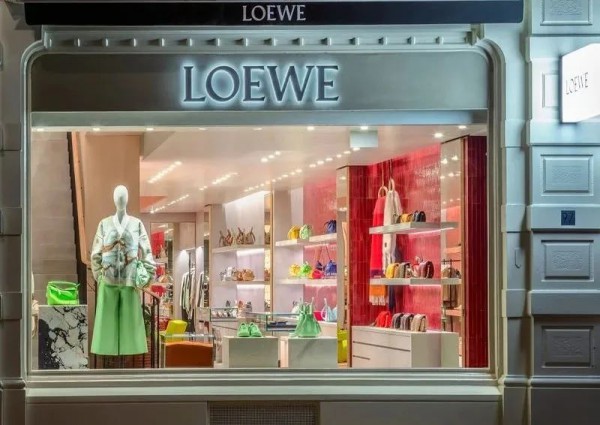 罗意威 - Loewe