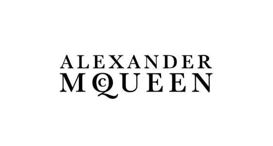 Alexander McQueen代言人刘昊然演绎2022 春夏男装系列广告大片和创意短片