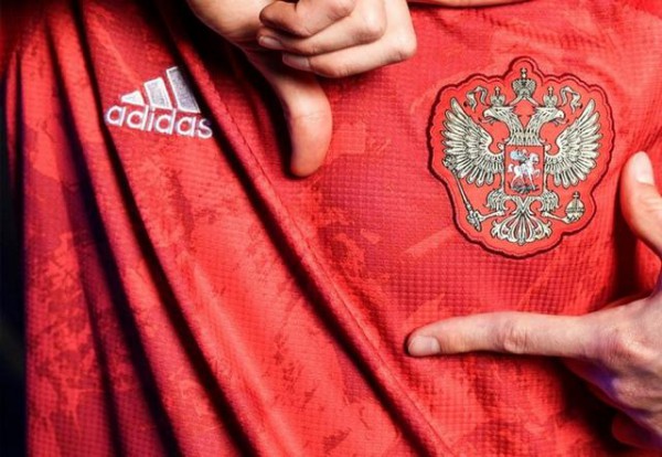 继Nike和Adidas暂停俄罗斯业务后,英国快时尚平台ASOS也宣布暂停在俄业务