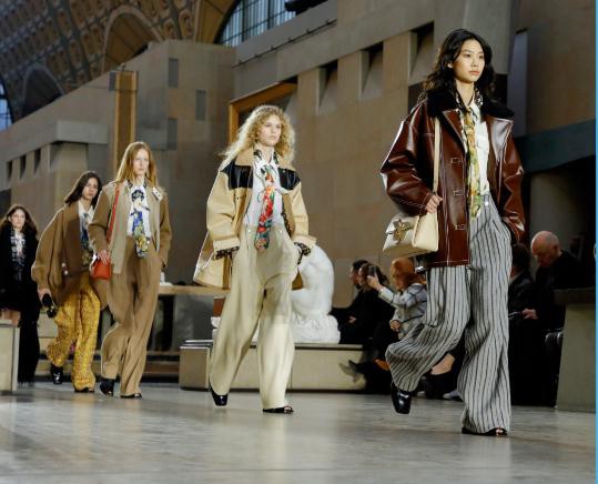 Louis Vuitton 发布 2022 秋冬女装系列