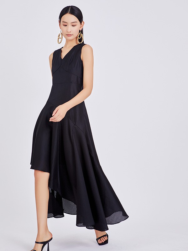 NAWain品牌女装2022春夏季新款黑色吊带裙