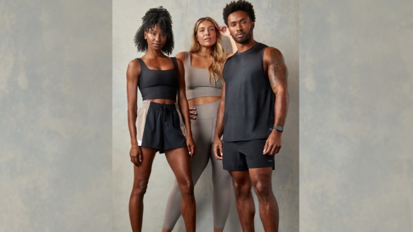 美国服装零售商Abercrombie & Fitch 推出新的运动品牌"YPB"