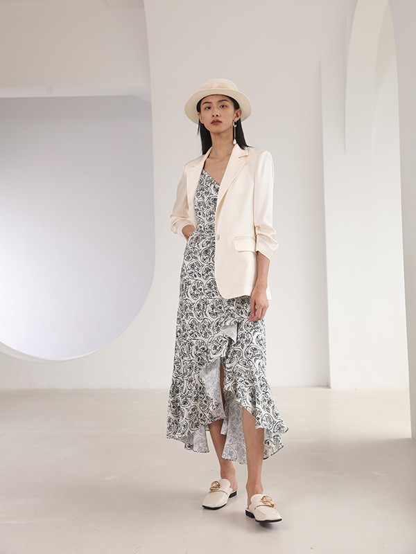 慕拉品牌女装2022春夏季新款吊带裙